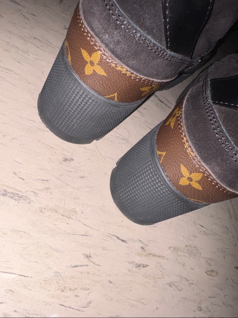 Platform Desert Louis Vuitton Black & Brown Monogram Lace-Up Boots - Picture 6 of 7